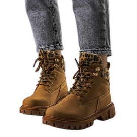 BM Női barna csizma a Didians márkától BM Női barna csizma a Didians márkától