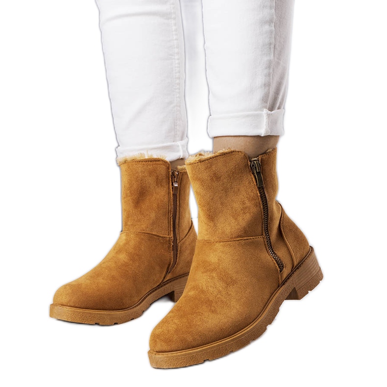 Szalona barna szigetelt csizma