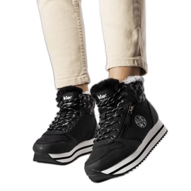 Fekete szigetelt csizma LCJ-22-31-1448L Lee Cooper