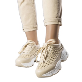 BM Suzeta női bézs színű tornacipő BM Suzeta női bézs színű tornacipő