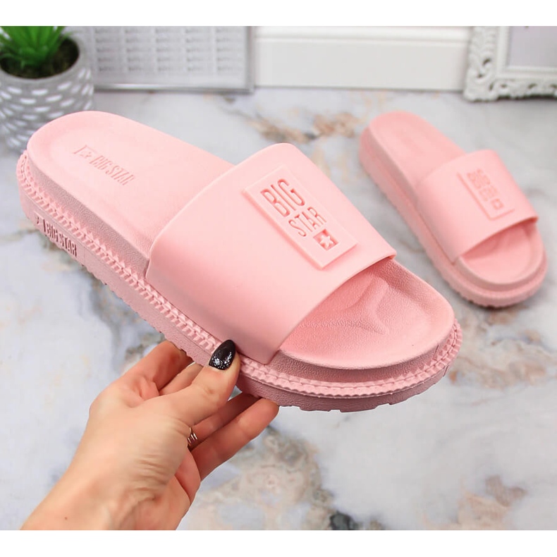 Női papucs a platformon púder rózsaszín Big Star LL274425