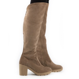 Olivier Sötétbézs velúr csizma melegedett Margaret posztján