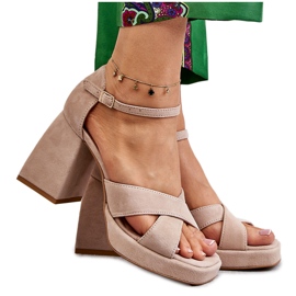 Lewski Shoes Női velúr szandál sarkú bal cipő 3221 bézs barna