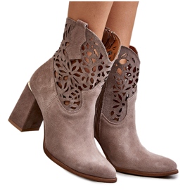 Lewski Shoes Velúr áttört bokacsizma Leewski cipő 3264 Világosbarna