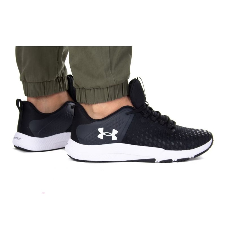 Under Armour Charged Engage 2 cipő 3025527-001 fekete