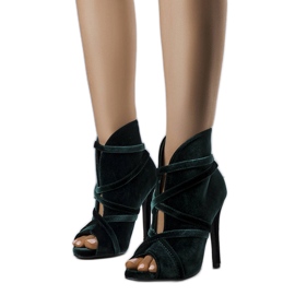 Elegáns zöld pumpák felsőrésszel a Sao-tól