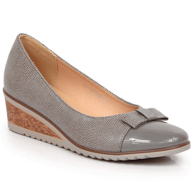 Női ékpumpák szürke masnival Potocki SZ12062 Női ékpumpák szürke masnival Potocki SZ12062