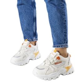 Opál bézs színű tornacipő neon betétekkel