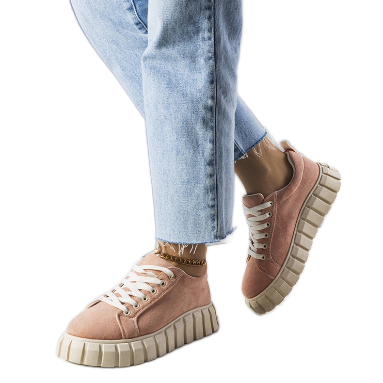 Rózsaszín platform tornacipő a Pamela márkától