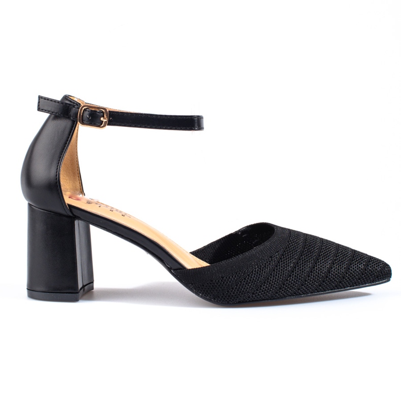 Shelovet női pumpák fekete oszlopon