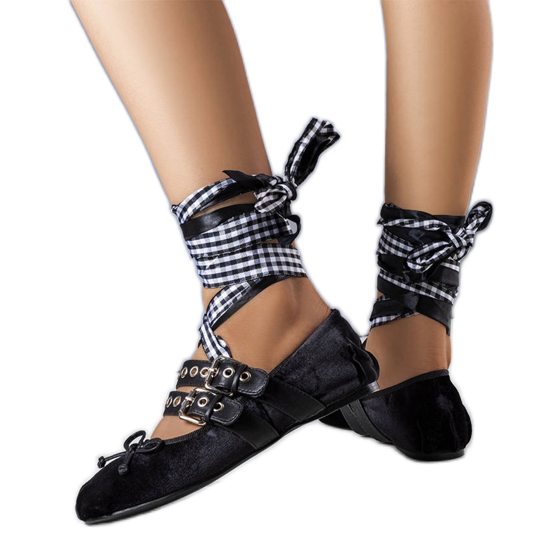 Fekete balerinák Boutot csattal