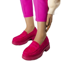 Rózsaszín öko-velúr cipők a márka Alacoque-tól