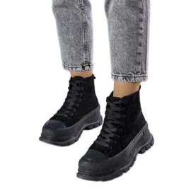 BM Fekete platform tornacipő a Gertrude-tól BM Fekete platform tornacipő a Gertrude-tól