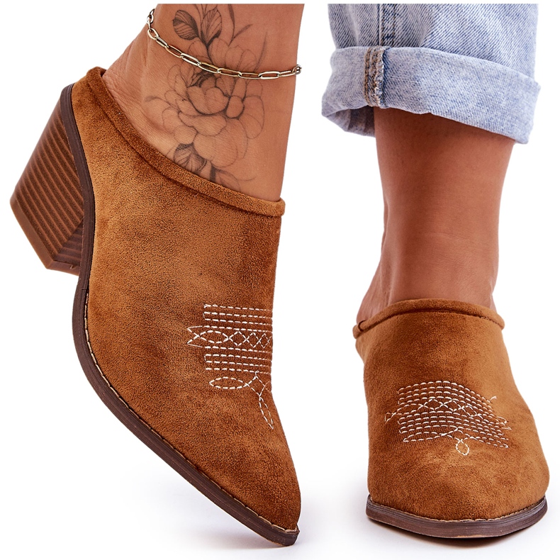 BM Női velúr Camel Romina Cowboy papucs barna