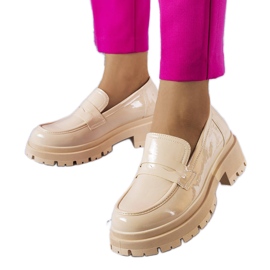 Bézs lakkozott szivattyúk a Phaneuf-tól