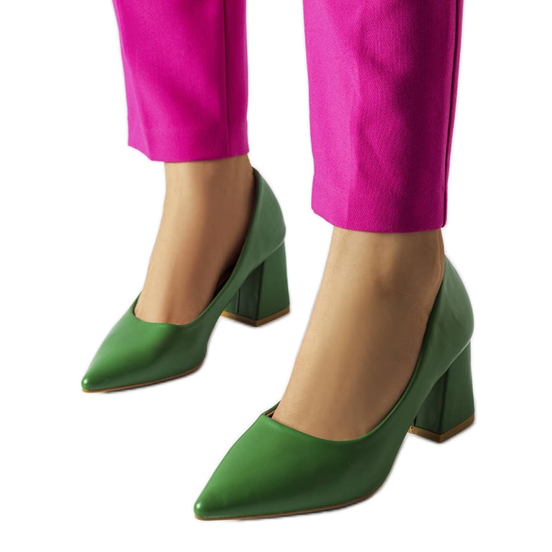 BM Fanchon zöld magassarkú pumpák