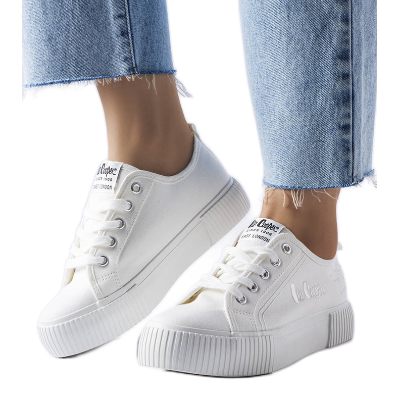 Lee Cooper LCW-23-31-1806L fehér tornacipő