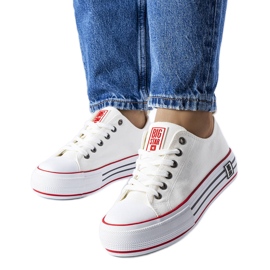 Fehér tornacipő a Big Star LL274180 platformon