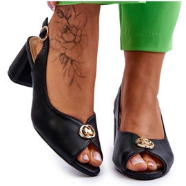 Divatos fekete bőr szandál fekete