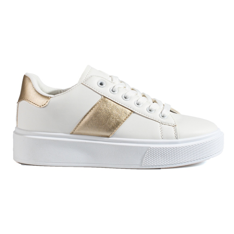 Fehér női tornacipő a Shelovet platformon