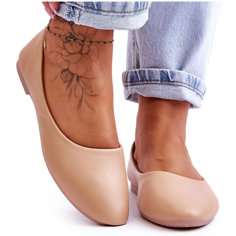 Stacee bőr klasszikus balerina bézs Stacee bőr klasszikus balerina bézs