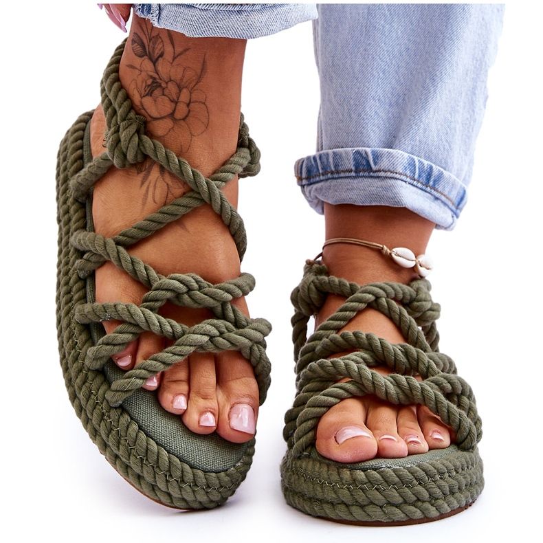 FG2 Divatos női fonott szandál zöld Tiffanie