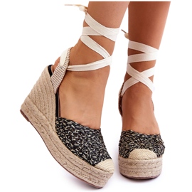 Fűzős női ékszandál Fekete Josephine