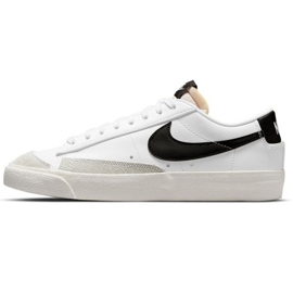 Nike Blazer Low 77 W DC4769-102 cipő fehér