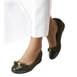 Zöld balerinák beltéri ékkel a Cailot-tól