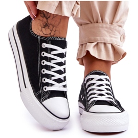 FB2 Női tornacipő egy masszív platformon, fekete borsó