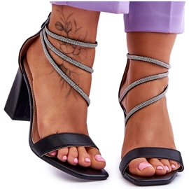 Divatos szandál cirkóniával, fekete Carma Divatos szandál cirkóniával, fekete Carma