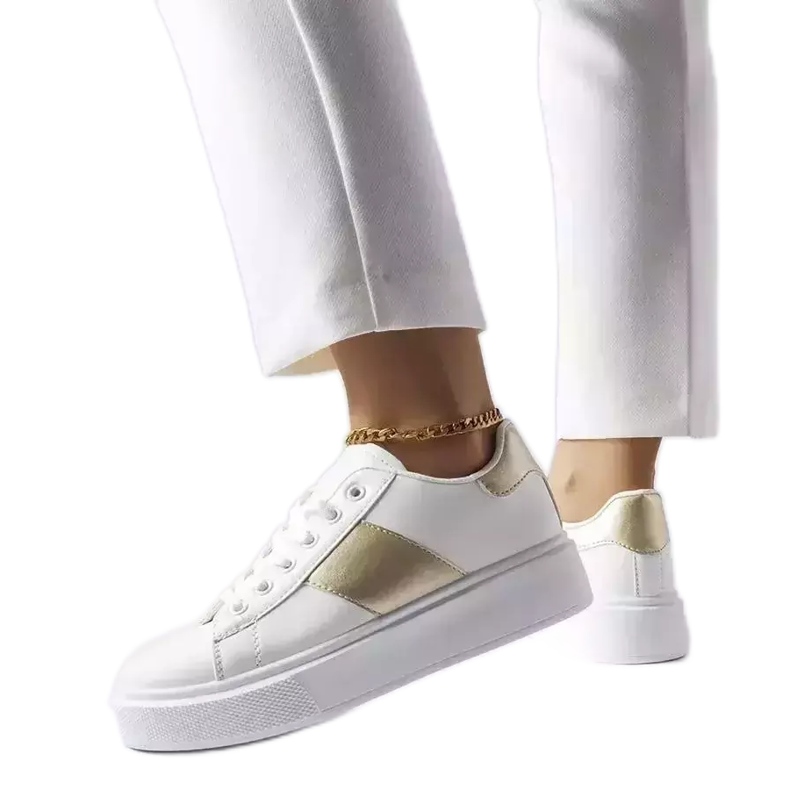 Aurélie fehér tornacipő arany csíkkal