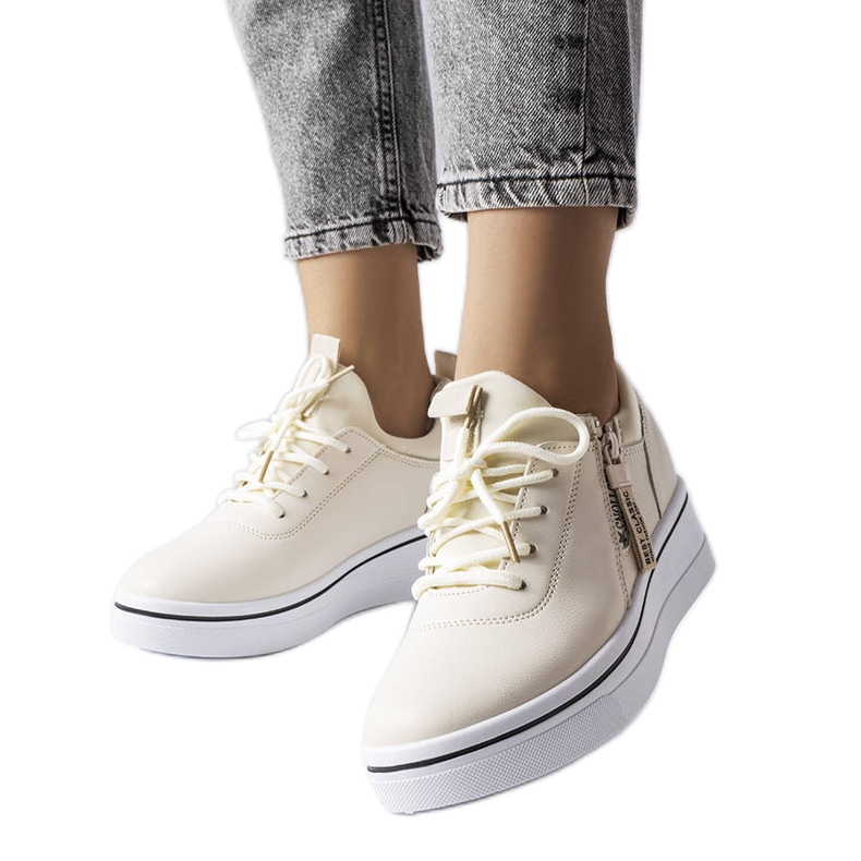 BM A márka bézs színű, ékelt színű tornacipői Mathieu