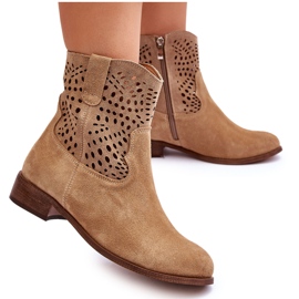 Lewski Shoes Női velúr áttört csizma Leski cipő 3301 bézs Lewski Shoes Női velúr áttört csizma Leski cipő 3301 bézs