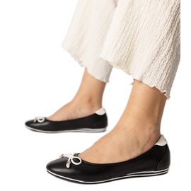 Maddalena masnival díszített fekete balerinák