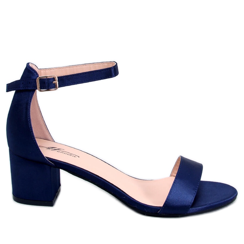 Alacsony sarkú szandál a márka Clarence Blue-tól kék