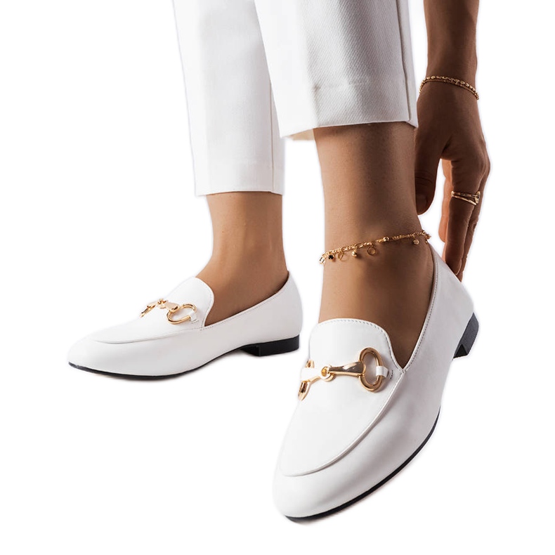 Philip fehér csatos naplopók