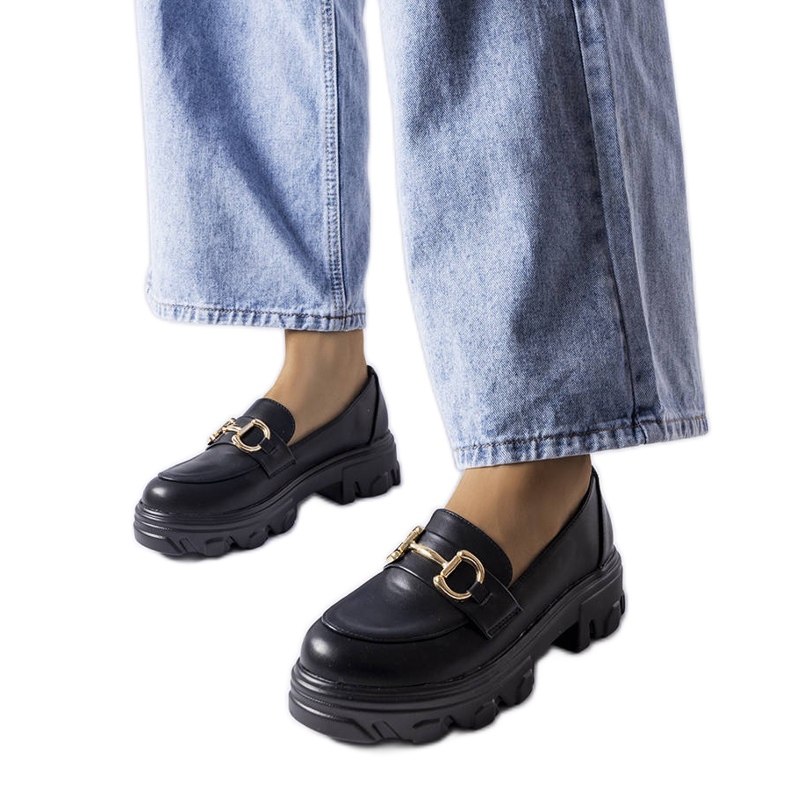 Fekete brogues csattal a Masontól