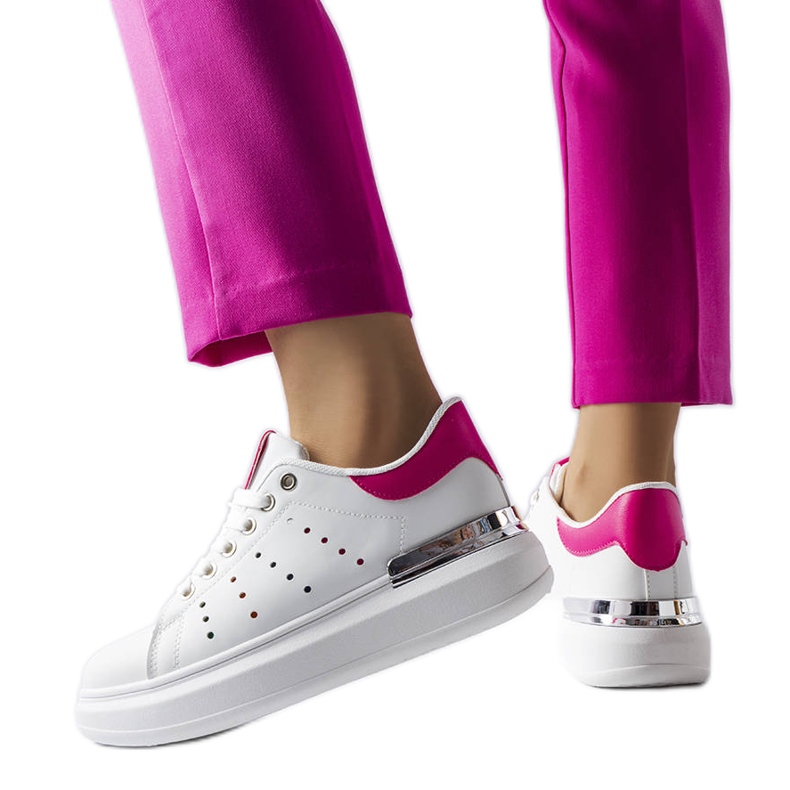 Fehér tornacipő színes Chalut perforációval