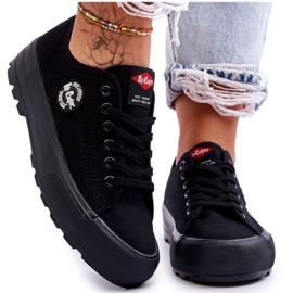 Női alacsony platformú tornacipő Lee Cooper LCW-23-44-1652L fekete