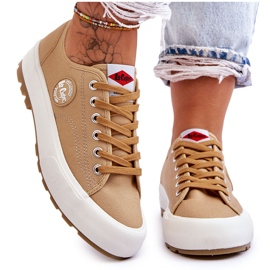 Női alacsony platformú tornacipő Lee Cooper LCW-23-44-1655L bézs