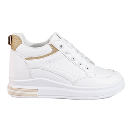 Shelovet fehér tornacipő rejtett ékkel