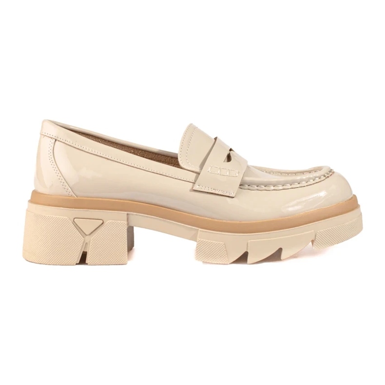 Klasszikus bézs platformcipők a Shelovet-től