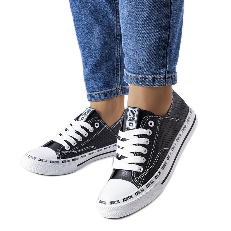 Fekete áttört tornacipő Big Star FF274023