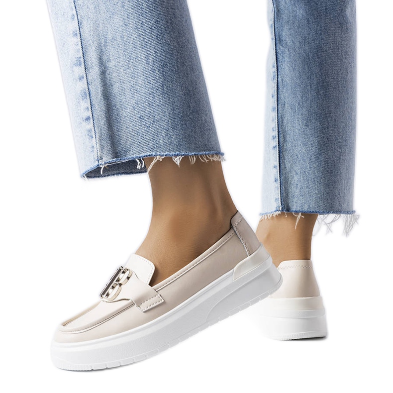 Venezia Bézs mokaszinok vastag talppal a Vincezától