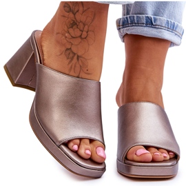 Divatos Sergio Leone magassarkú papucs KL322 sötét ezüst