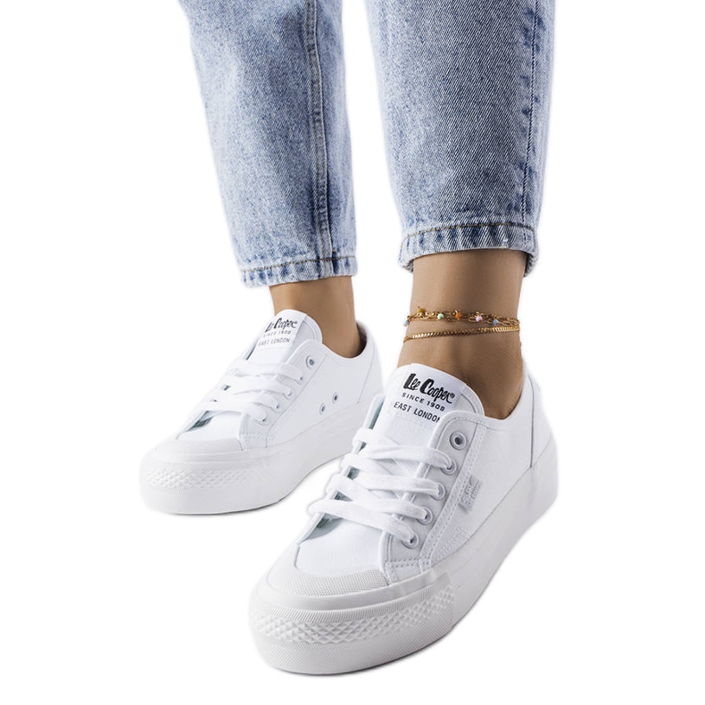 Lee Cooper LCW-23-31-1785L fehér tornacipő