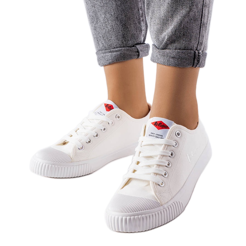 Lee Cooper LCW-23-44-1643L fehér tornacipő