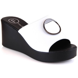 Női fehér bőr ékpapucs Filippo DK4610