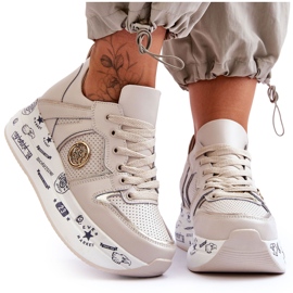 PE1 Női bőr tornacipő egy vaskos platformon bézs Asturias